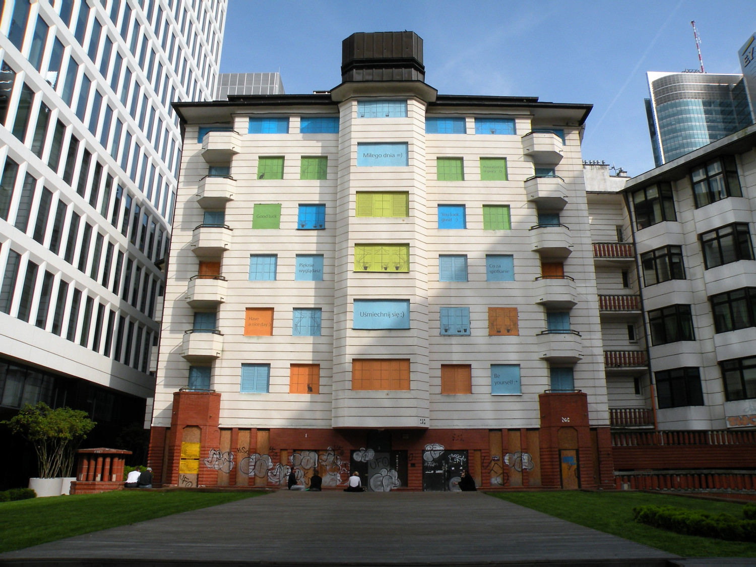 Zdjęcie architektury budynku Budynek mieszkalny